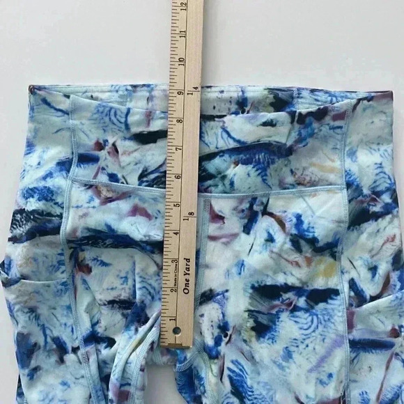 Lululemon Wunder Under Exposure Multi Print, Size 6, 7/8 Length - Picture 5 of 8